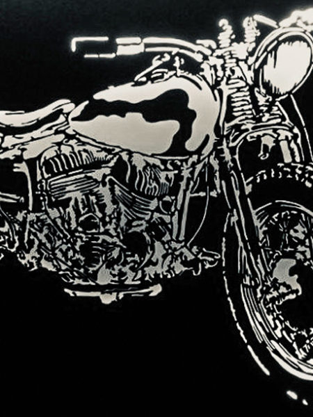 Harley 883